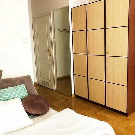 Apartment Sienna 93 - Cozy By Homeprime *