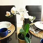 Apartman Sienna 93 - Cozy By Homeprime